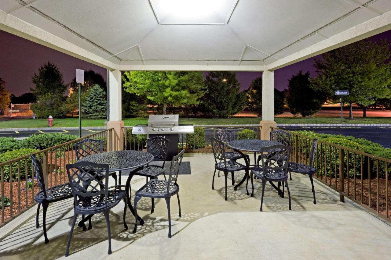 Sonesta Simply Suites Somerset Exterior foto